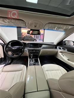 هیوندای جێنسس